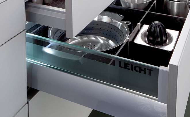 Внутреннее оснащение LEICHT Система HIGH GLASS для кухонь LEICHT